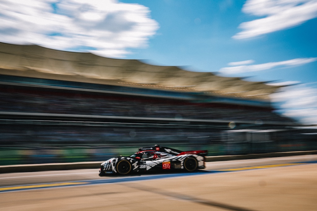 Regndans i Japan: Malthe jagter VM-topplacering på Fuji.
(Foto: DPPI)